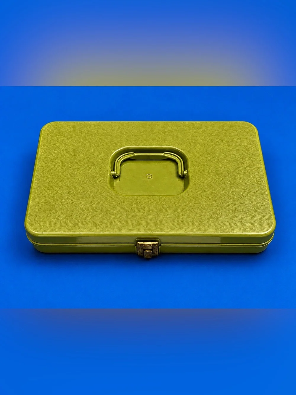 Vintage Wilhold Wilson Mfg Sewing Thread Spool Organizer Case Avocado Green USA